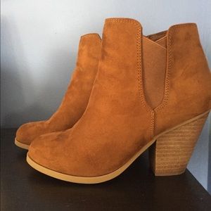 Mix no. 6 suede booties